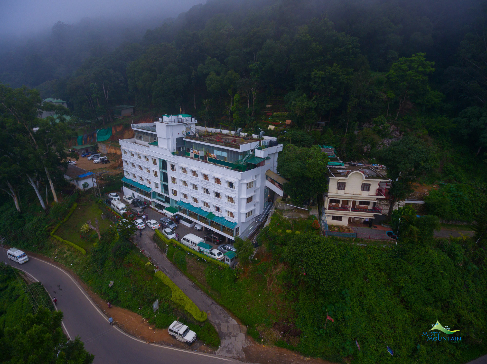 Misty Mountain Resort Munnar Ngoại thất bức ảnh