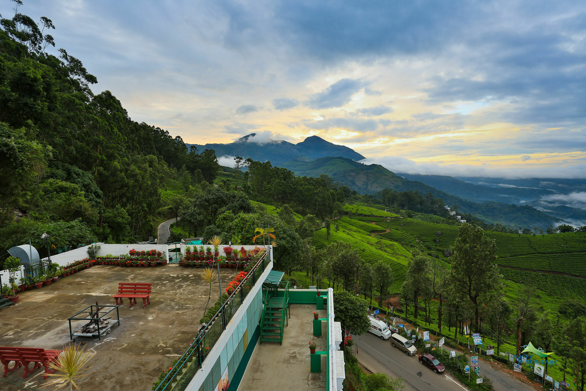 Misty Mountain Resort Munnar Ngoại thất bức ảnh
